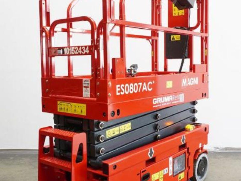 Magni Scherenarbeitsbühne ES0807AC