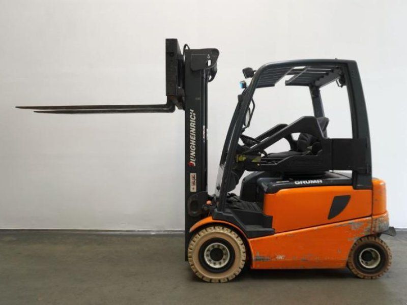 Jungheinrich EFG VAC 22