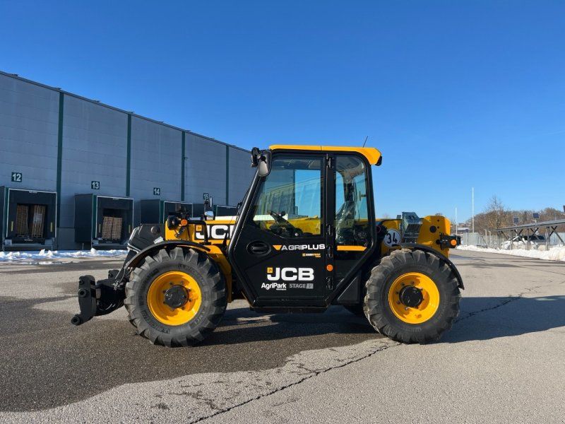 JCB 525-60 AGRI PLUS
