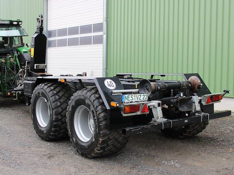 Pronar T 285 Haken-Anhänger 21to Boogie-Fahrwerk 600/50R22,5 Allian