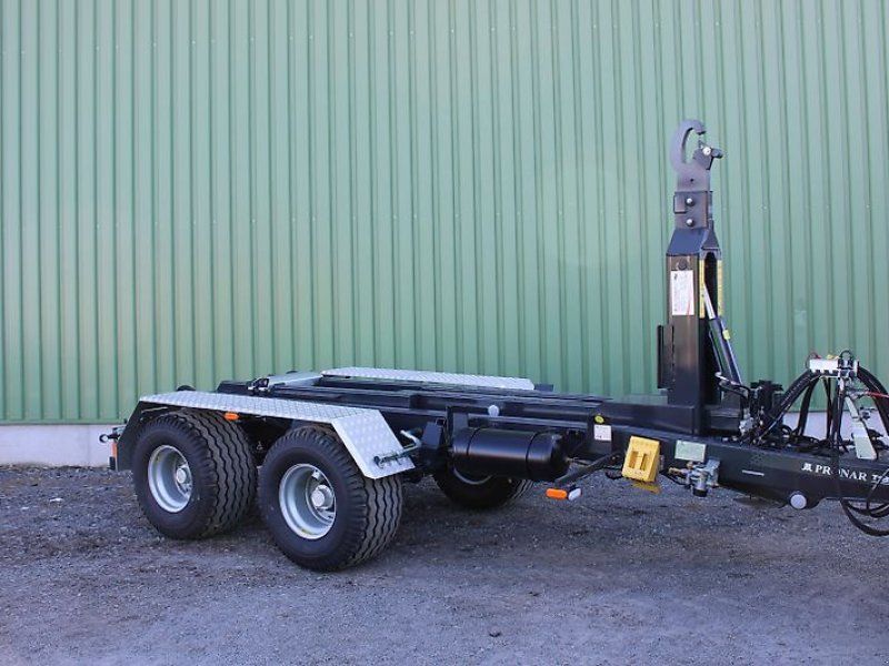 Pronar T 185/1 Hakenanhänger 15 to Parabel-Fahrwerk
