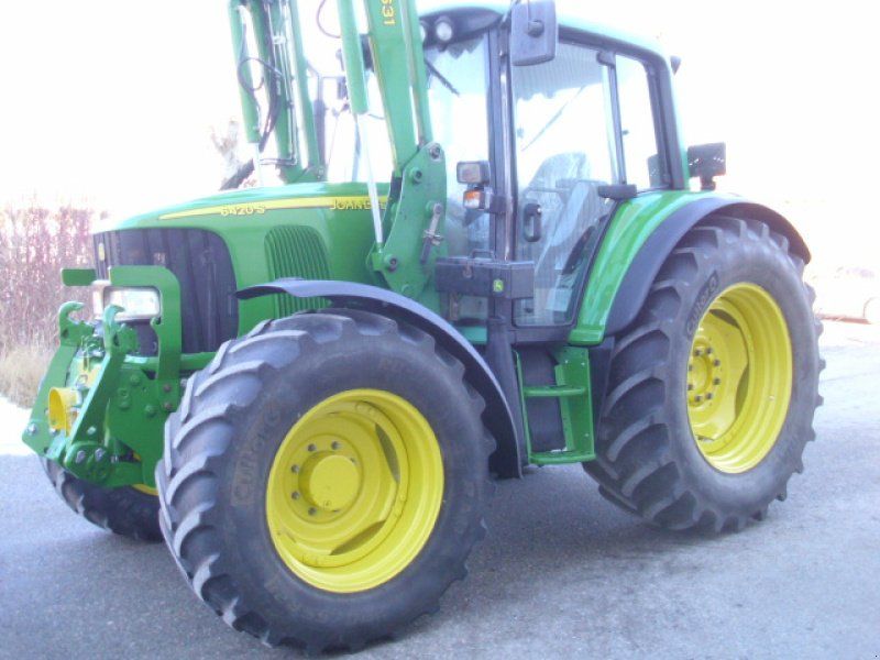 John Deere 6420
