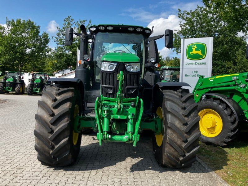 John Deere 6R 250
