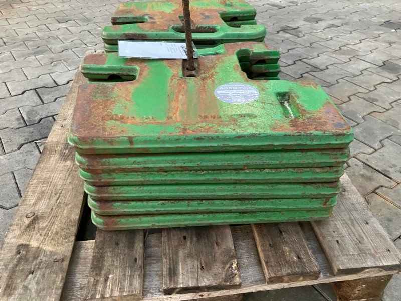John Deere 12 x 50 kg