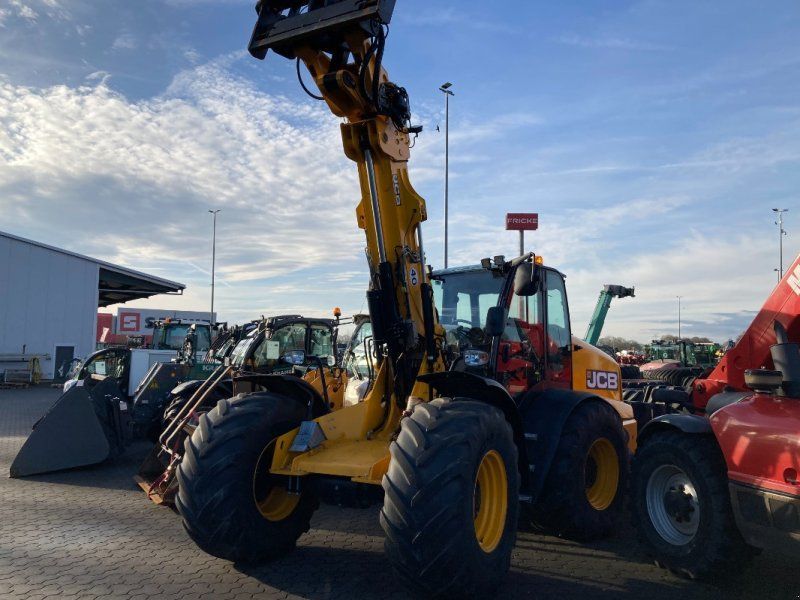 JCB TM 420