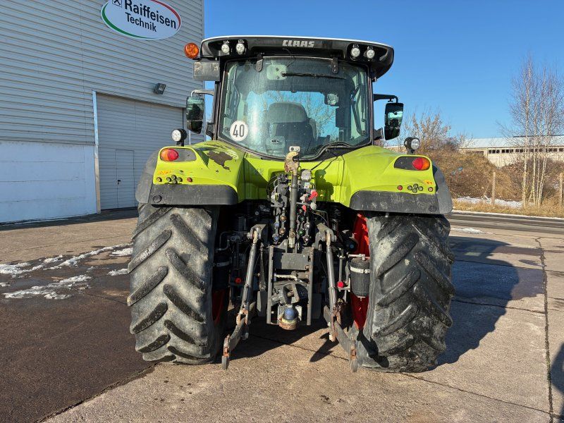Claas Arion 650