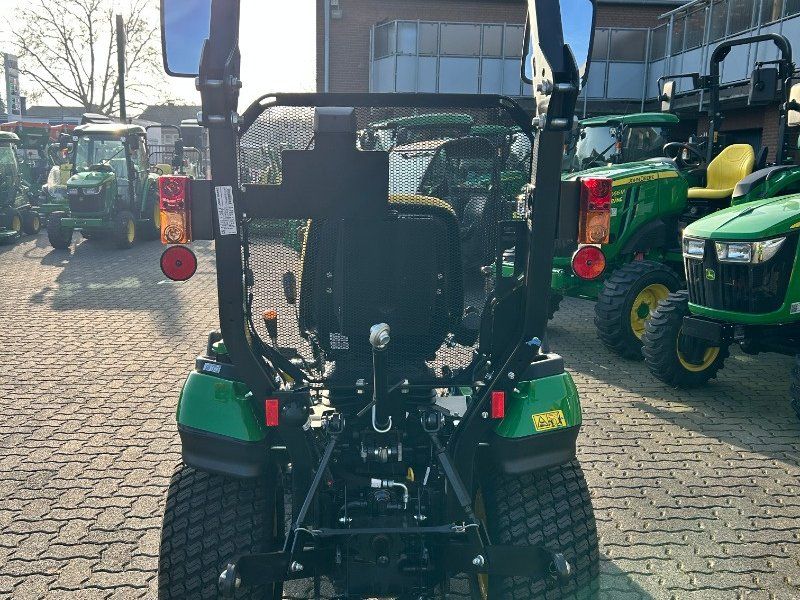 John Deere 1026R ROPS