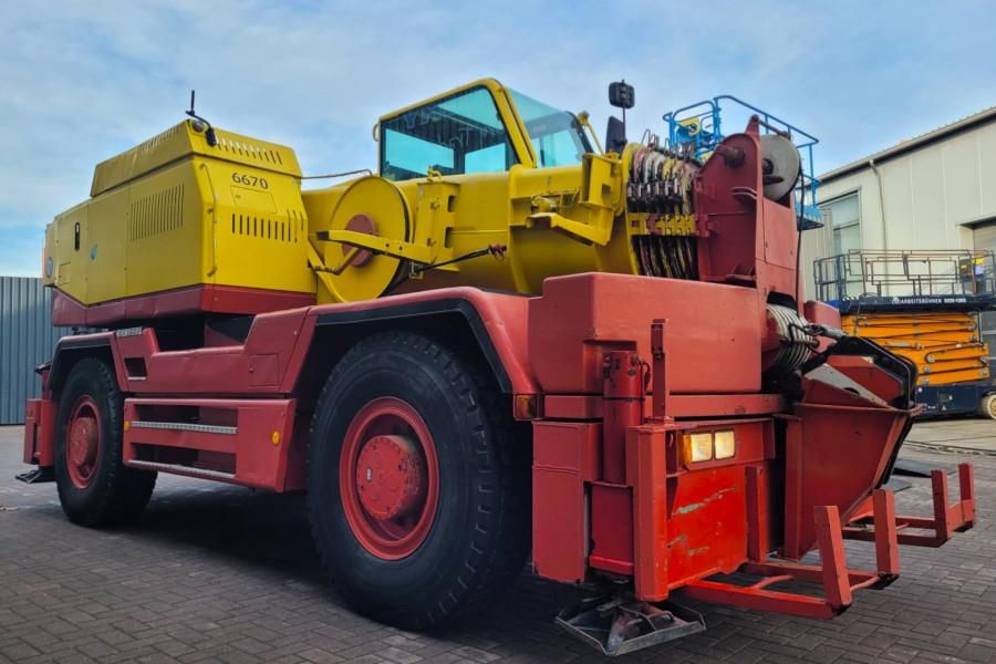 Compact Truck CT2 As-Is, Diesel, 4x4x4 Drive, 30m Main Boom, Run