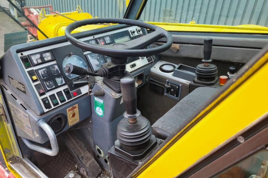 Compact Truck CT2 As-Is, Diesel, 4x4x4 Drive, 30m Main Boom, Run