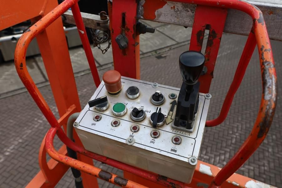 JLG 260-25 Diesel, 4x4 Drive, 9.80m Hydraulic Deck Ext