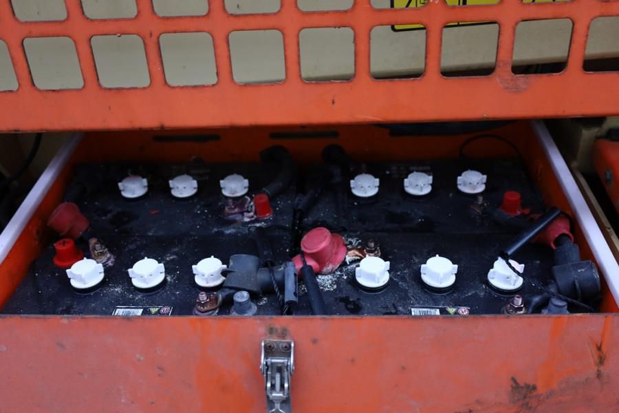 JLG 3369LE Electric, 12m Working Height, 450kg Capacit