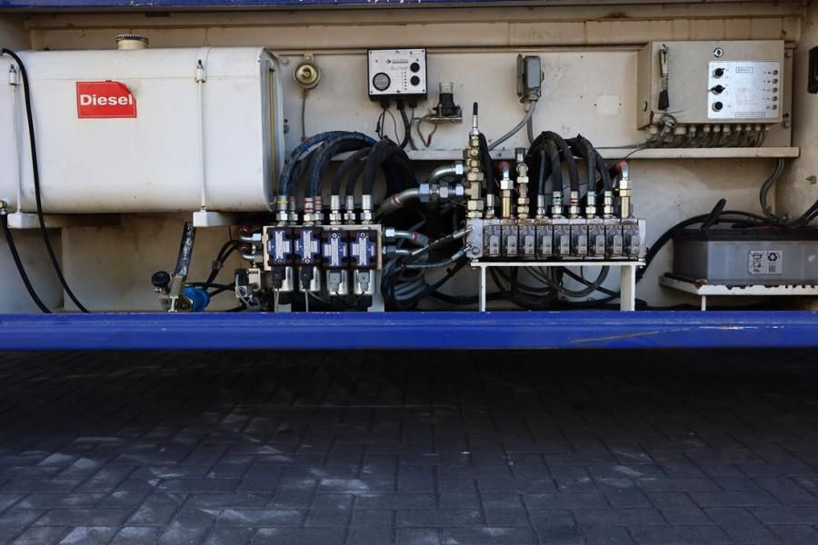 Liftlux SL210-25D4WDS/P Diesel, Hydraulic Deck Extension,