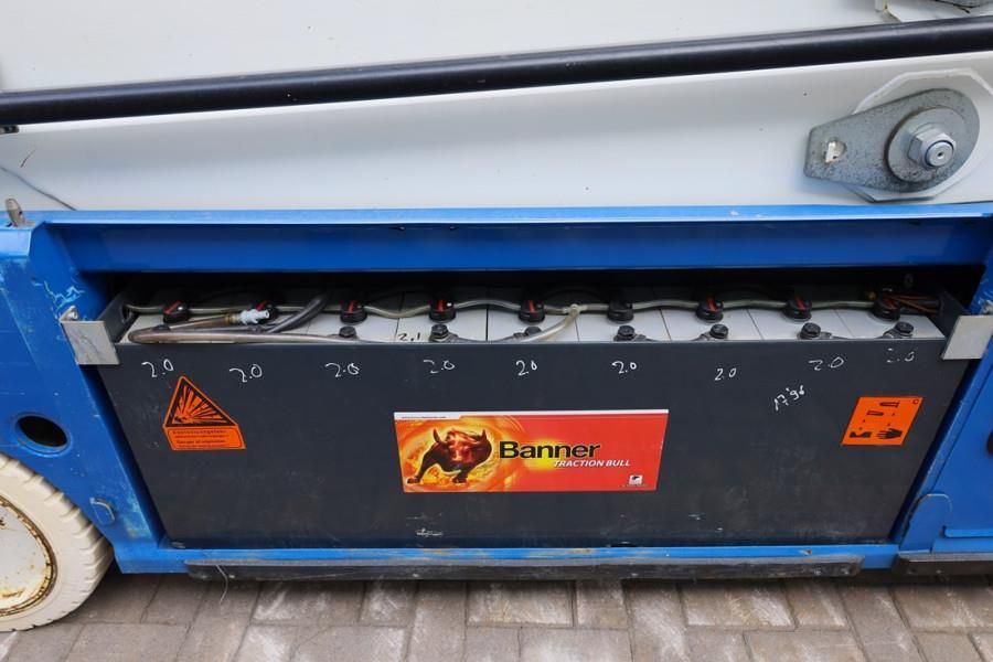 PB LIFT S225-12ES Electric, 22.5m Working Height, 450