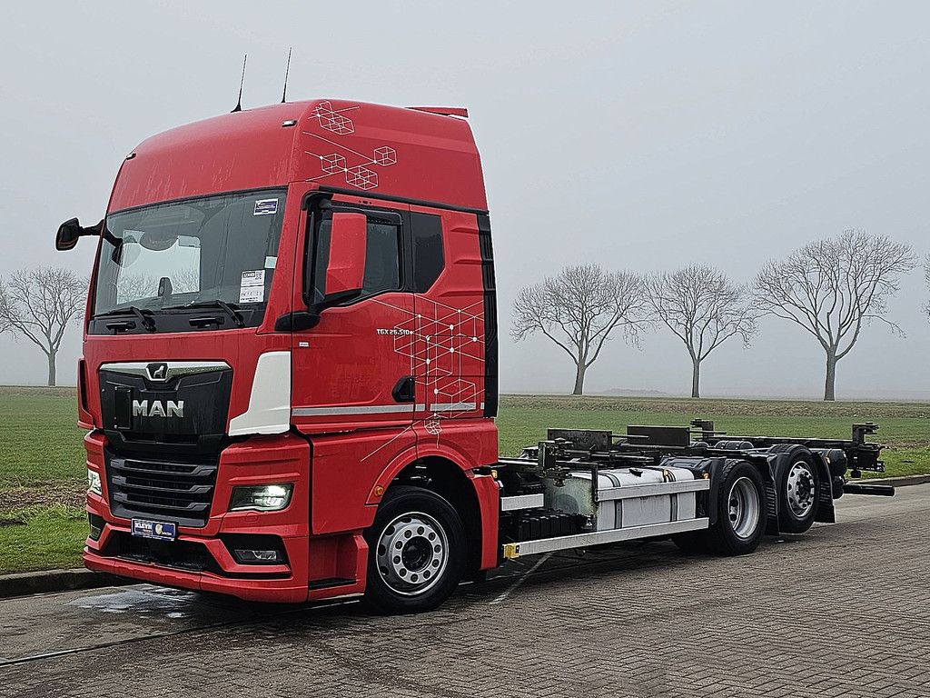 M.A.N. 26.510 TGX