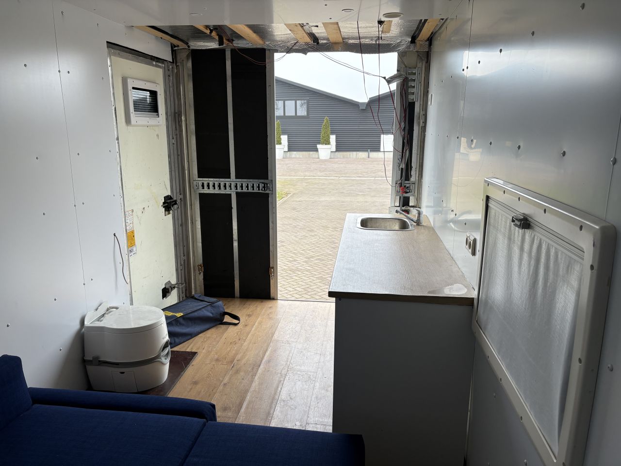 Iveco Daily 35C16 Bakwagen kampeerwagen