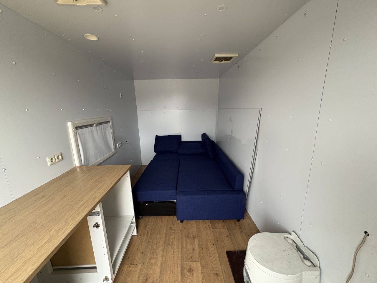 Iveco Daily 35C16 Bakwagen kampeerwagen