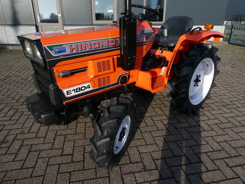Hinomoto E1804 4wd / 1300 Draaiuren / Miditrekker