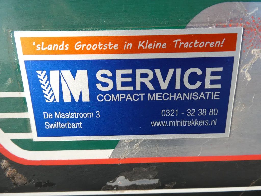 Hinomoto E1804 4wd / 1300 Draaiuren / Miditrekker