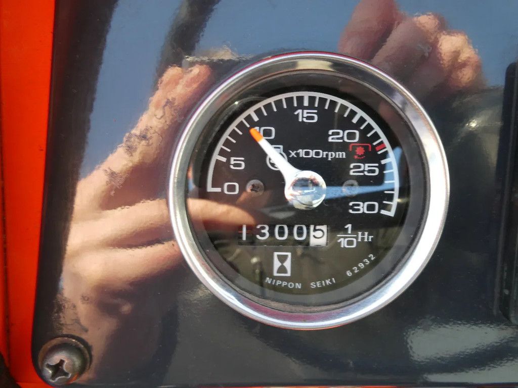 Hinomoto E1804 4wd / 1300 Draaiuren / Miditrekker