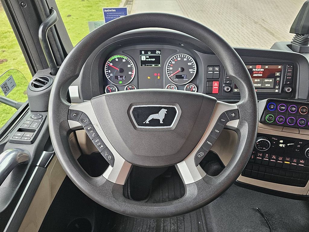 M.A.N. 8.220 TGL 8.8t bottie lift 8t