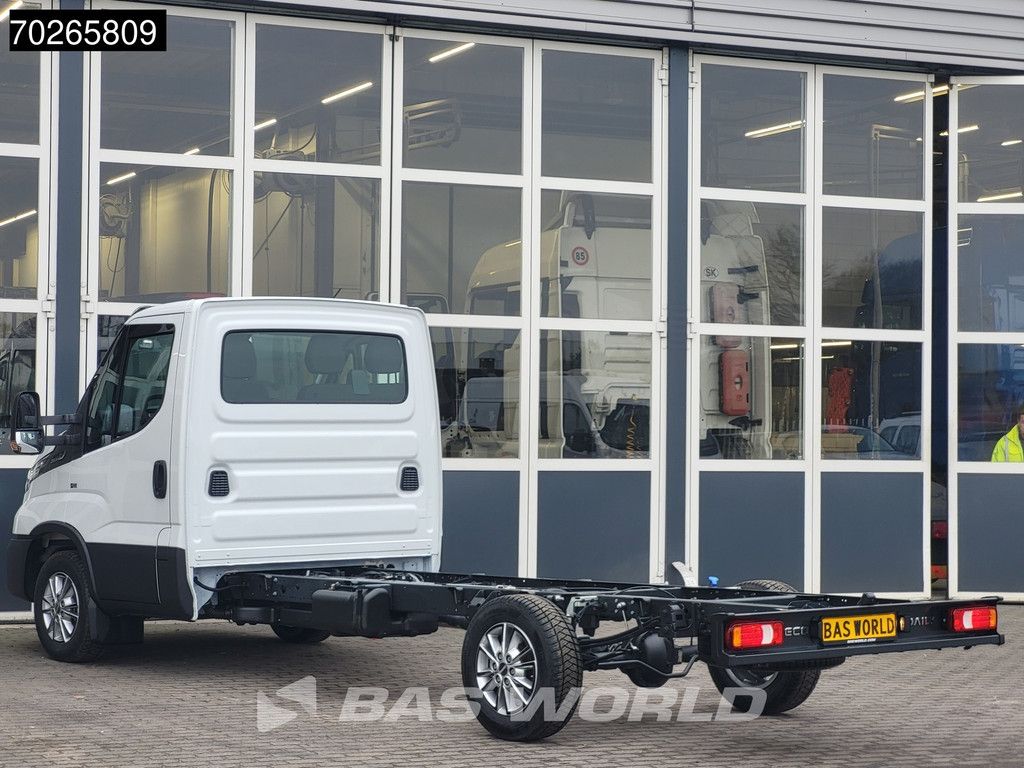 Iveco Daily 35S16 Automaat BPM VRIJ Chassis Cabine 410WB 2025 model LED CarPlay Camera Velgen Cruise Airco Fahrgestell A/C Cruise control