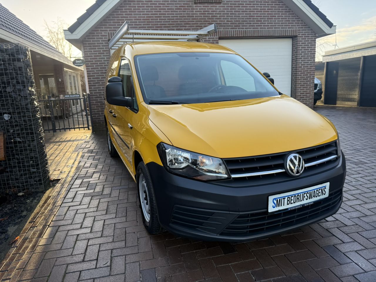 Volkswagen Caddy 2.0 tdi imperial, trekhaak, inrichting.
