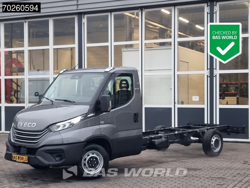 Iveco Daily 35S21 3.0L Automaat BPM VRIJ Chassis Cabine 410WB 2025 model LED CarPlay ACC Airco Fahrgestell Airco