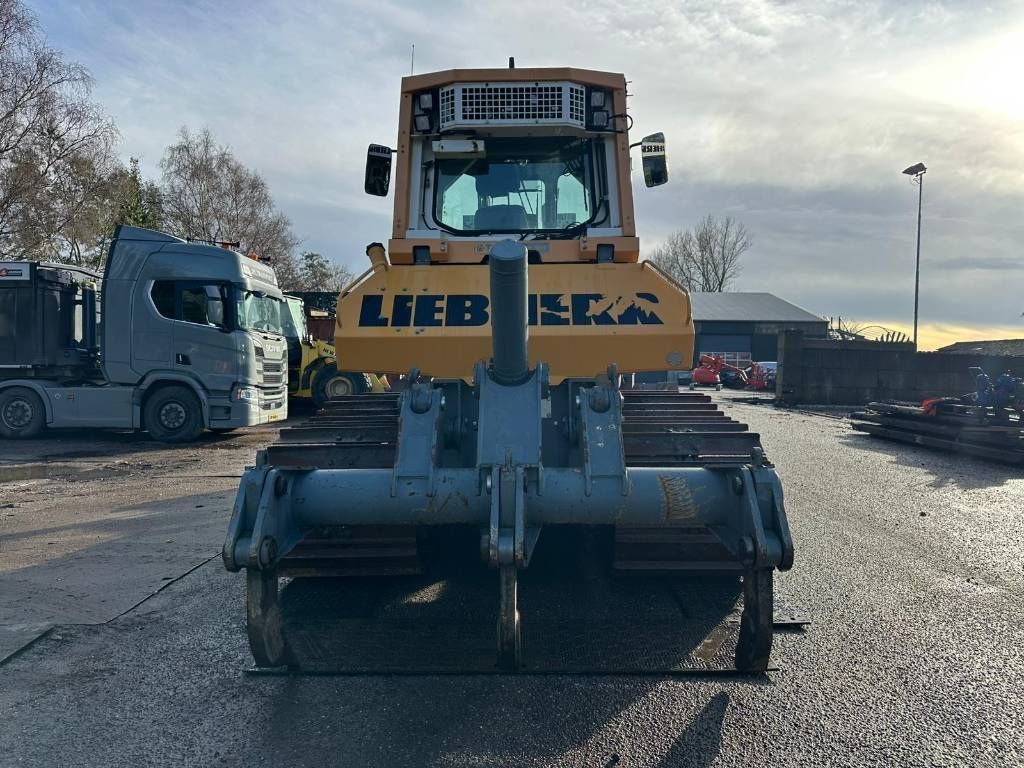 Liebherr PR 724 LGP - only 9055 hours!