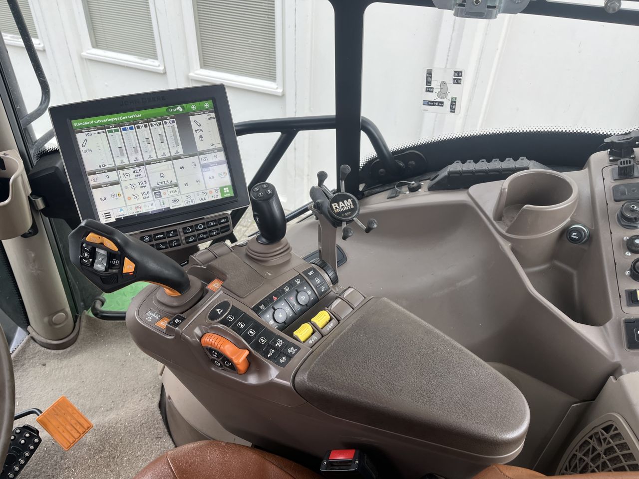 JOHN DEERE 6230 R Ultimate