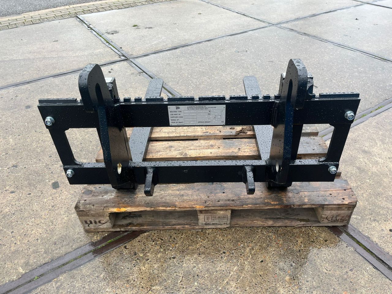 JCB Palletvorken 100x40x1070 met Giant aansluiting