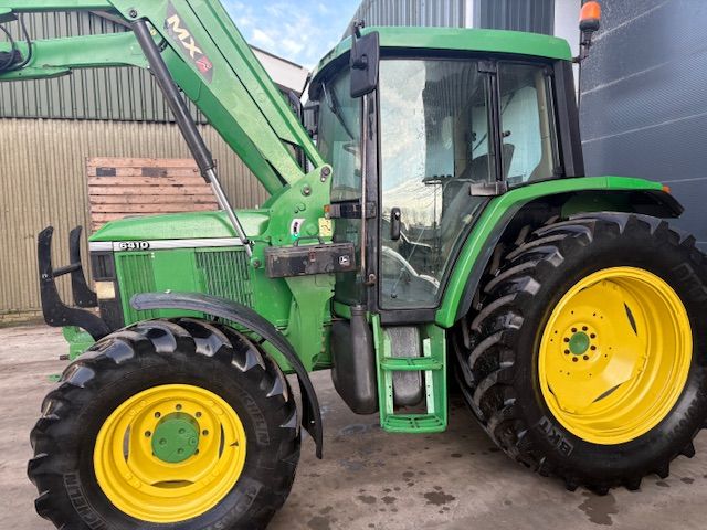 John deere 6110
