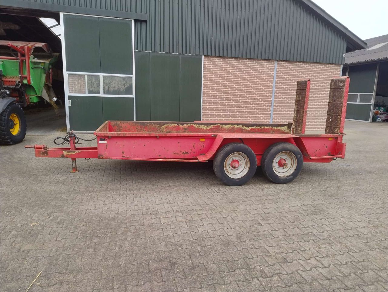 Machinetransporter opriijwagen inrijwagen dieplader