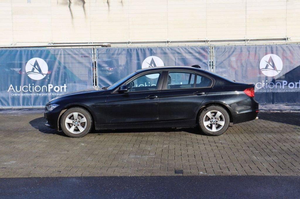 Passenger car BMW 318d Diesel 143 hp 2013 (Margin)