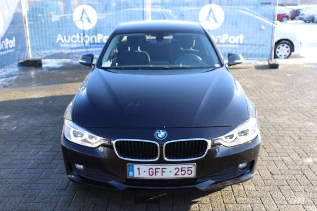 Passenger car BMW 318d Diesel 143 hp 2013 (Margin)