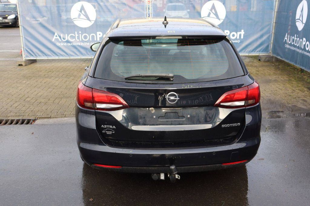 Passenger car Opel Astra ECO TEC D Diesel 110 hp 2019 (Margin)