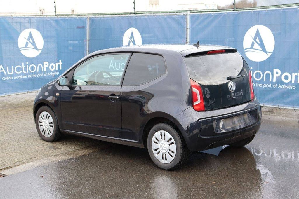 Passenger car Volkswagen Up Petrol 75 hp 2011 (Margin)