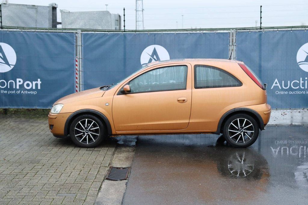 Passenger car Opel Corsa Petrol 60 hp 2005 (Margin)