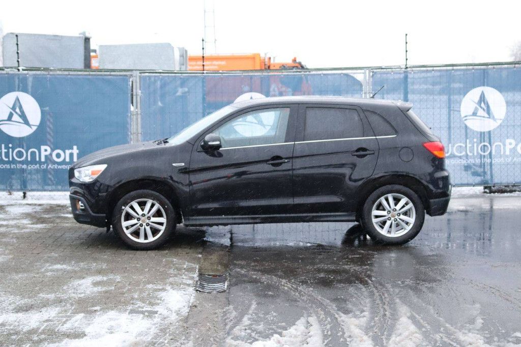 SUV Mitsubishi ASX Nomad Petrol 113hp 2013 (Margin)