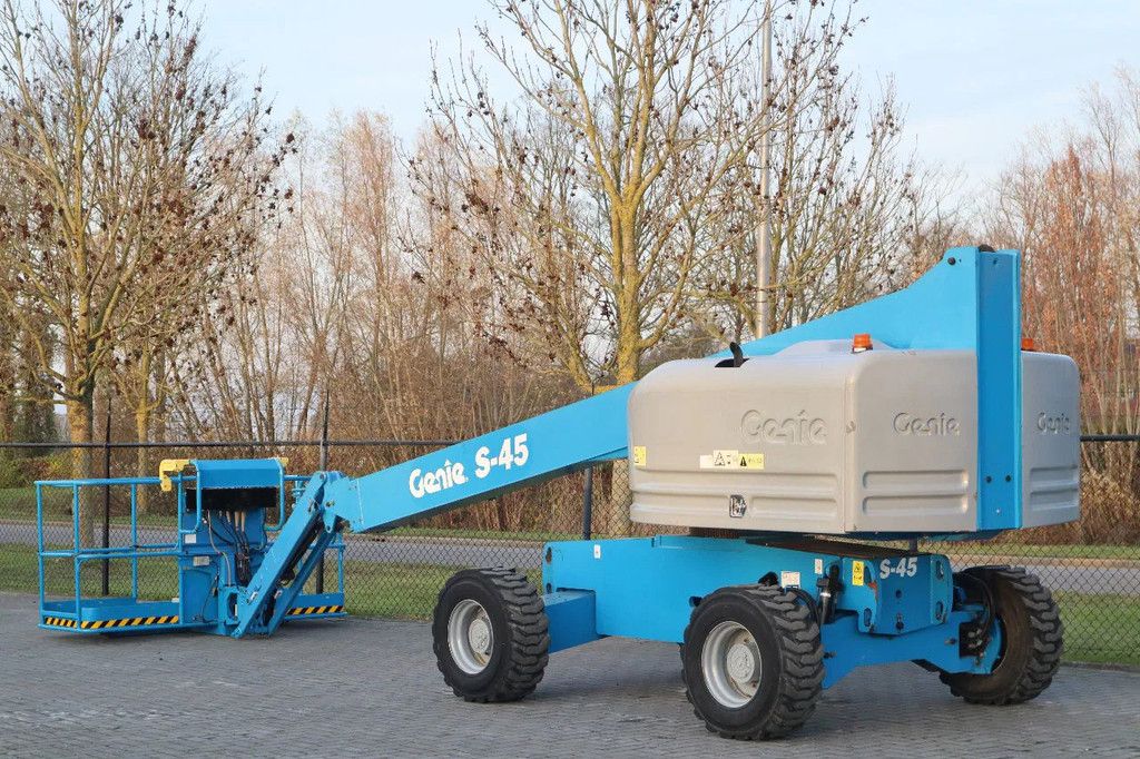 Genie S-45 | 15.7 METER | 227 KG | 3-M WARRANTY
