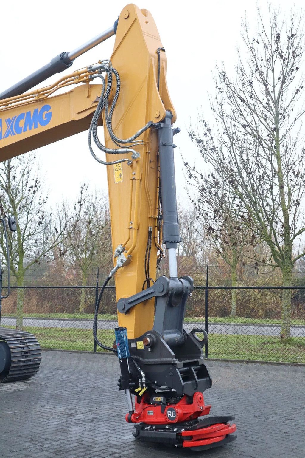 XCMG XE260E | ROTOTILT R8 | CE | CUMMINS STAGE V | WARRANTY