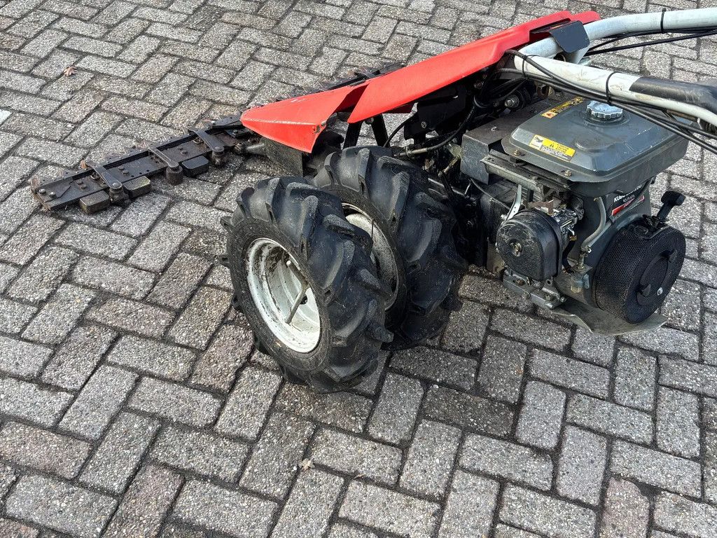 Reformwerke Wels Balkmaaier met kubota reform m3l messenbalk