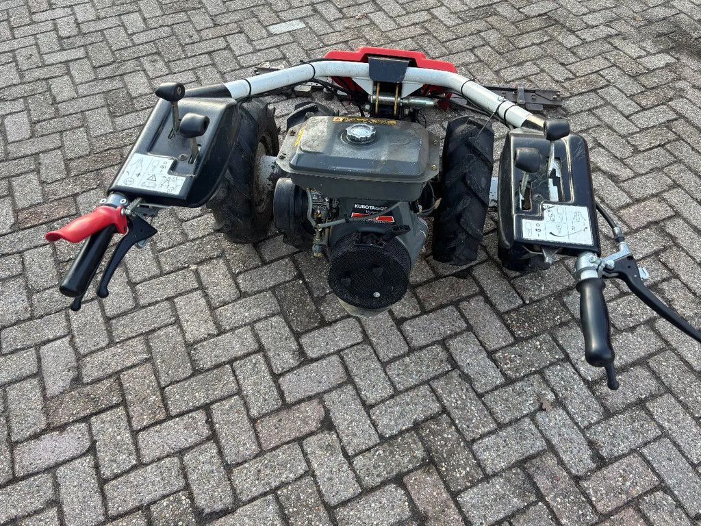 Reformwerke Wels Balkmaaier met kubota reform m3l messenbalk