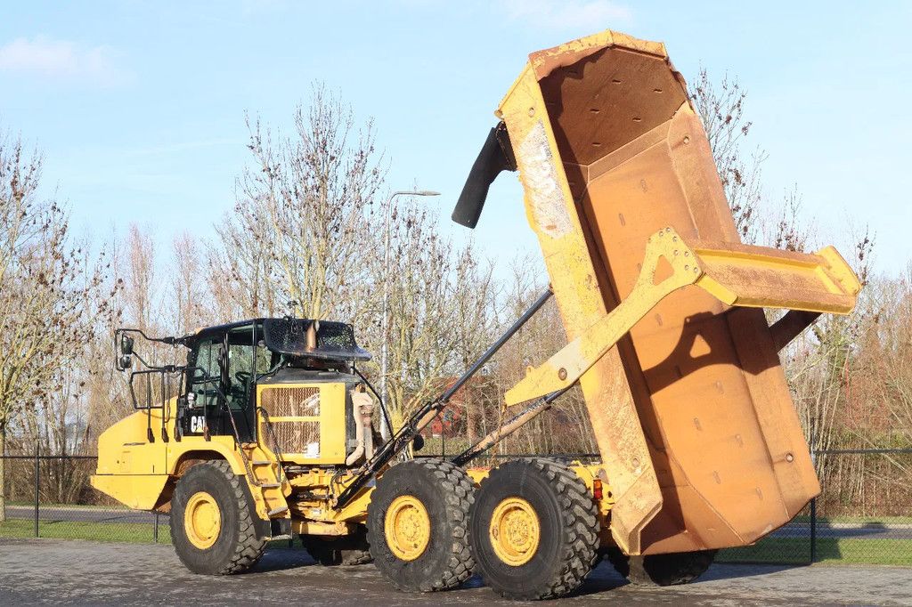 Caterpillar 730 04A | TAILGATE | LOW HOURS