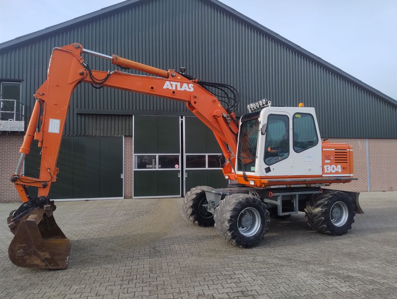 Atlas 1304