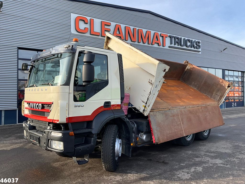 Iveco Trakker AD260T36 6x4 Kipper 12m³ Manual Full steel suspension