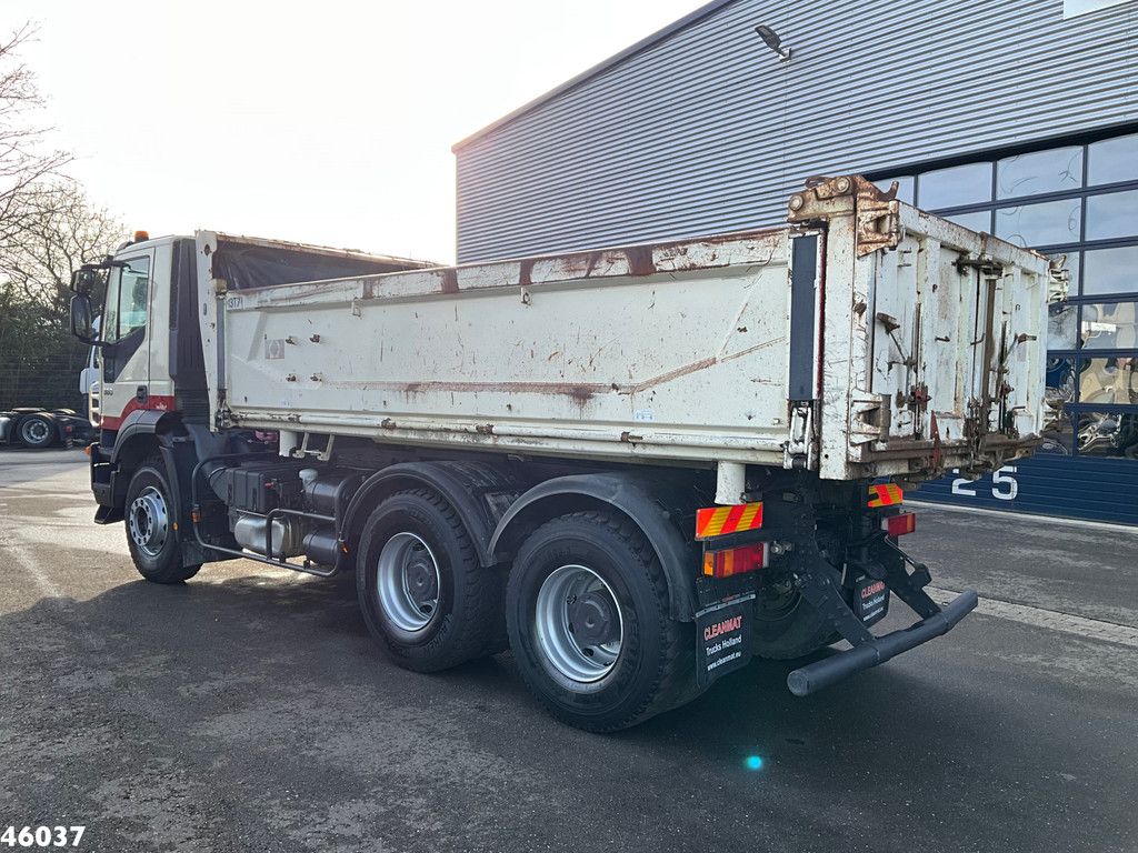 Iveco Trakker AD260T36 6x4 Kipper 12m³ Manual Full steel suspension