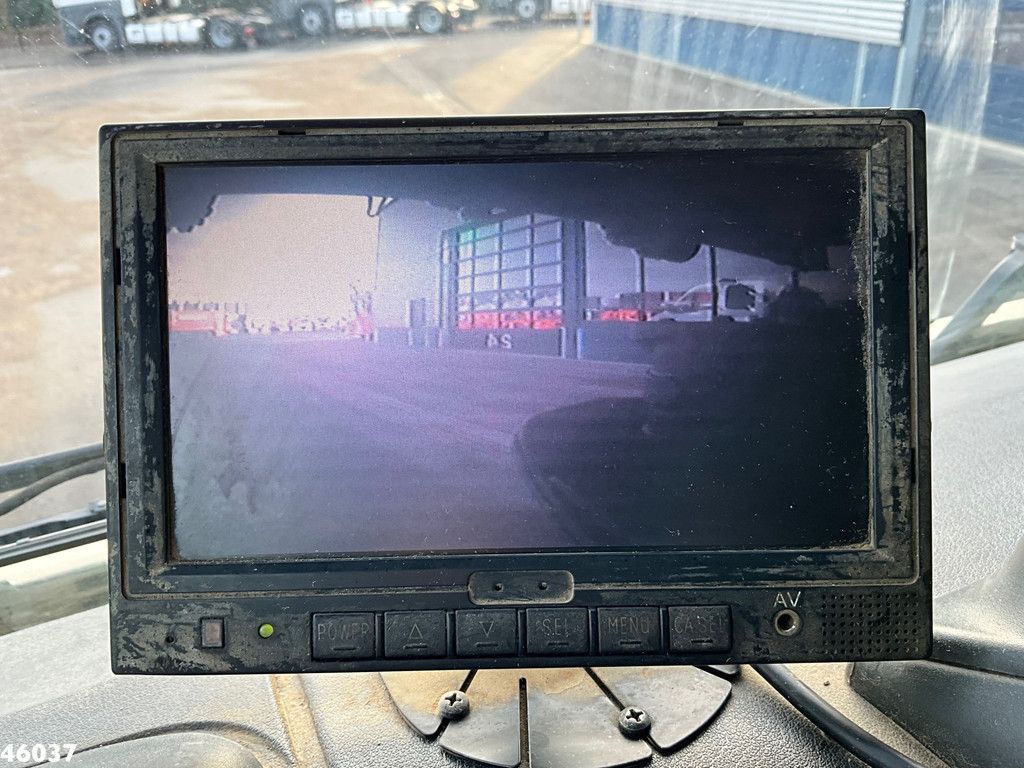 Iveco Trakker AD260T36 6x4 Kipper 12m³ Manual Full steel suspension