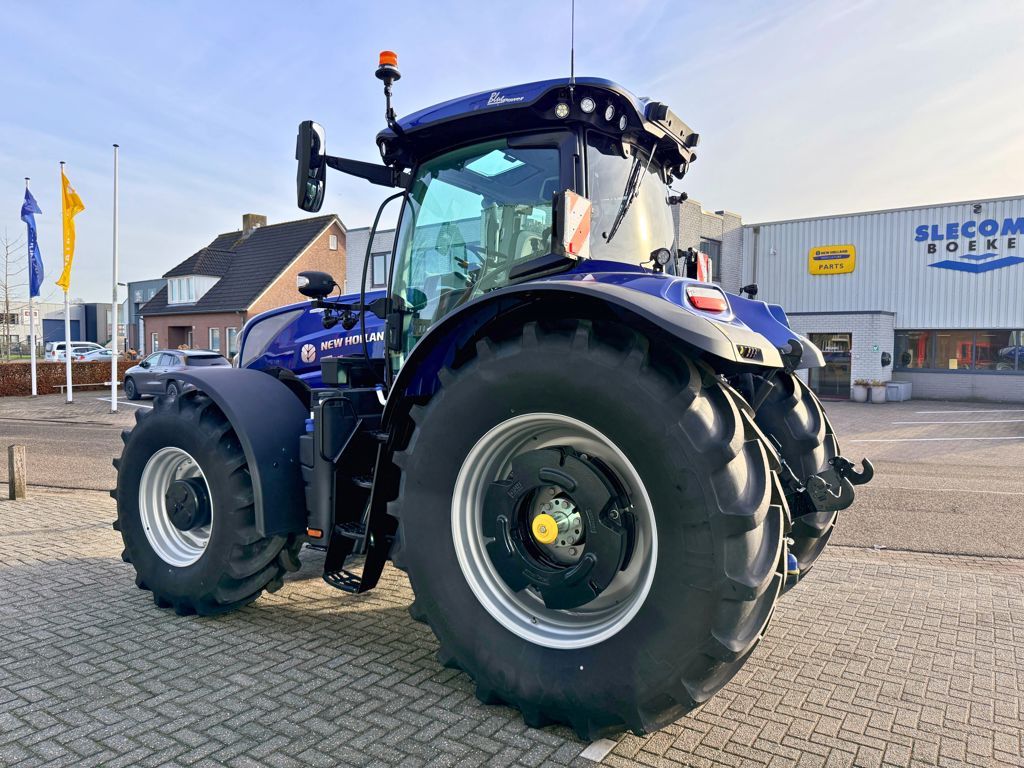 New Holland T7.245AC New Gen Blue Power