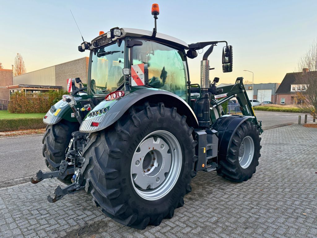 Fendt 720 Vario ProfiPlus + Cargo 5X85