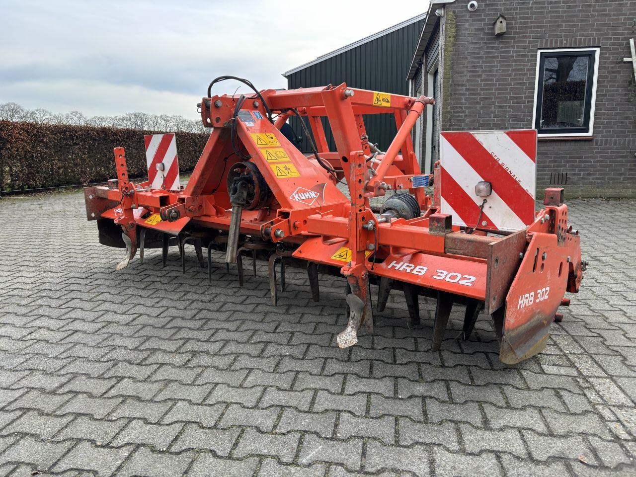 Kuhn HRB 302 D rotorkopeg met hydraulische hef bj 2014